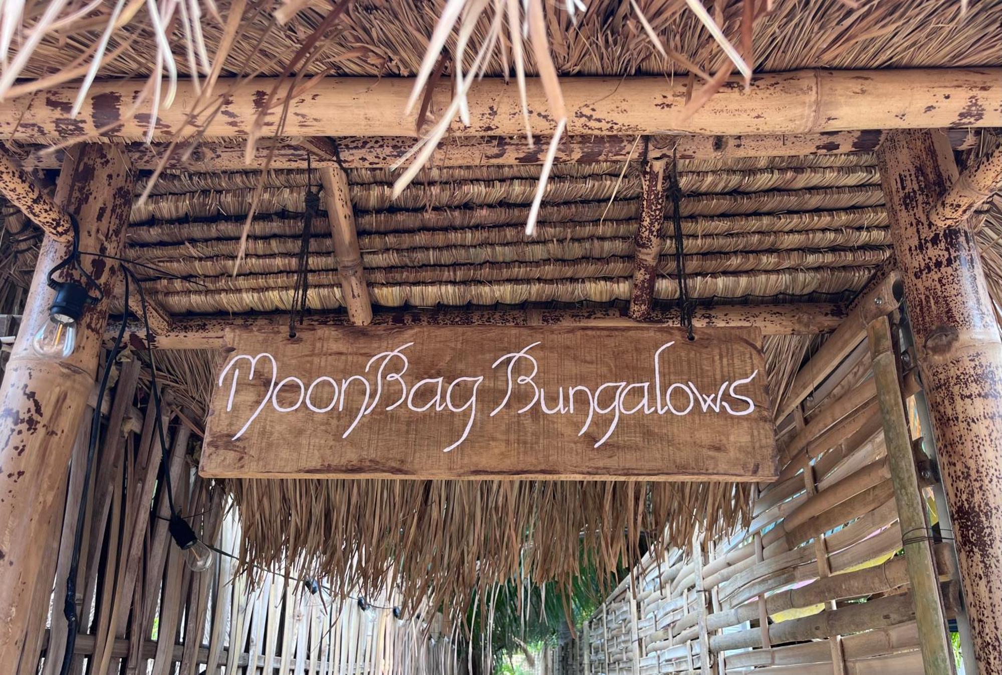 Moonbag Bungalows Гили-Эйр Экстерьер фото